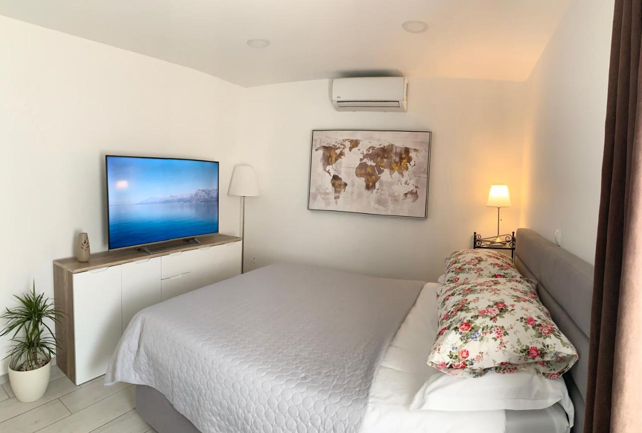 Apartment Ana Sea View Макарска Экстерьер фото